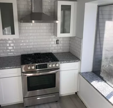 KITCHEN REMODELING
